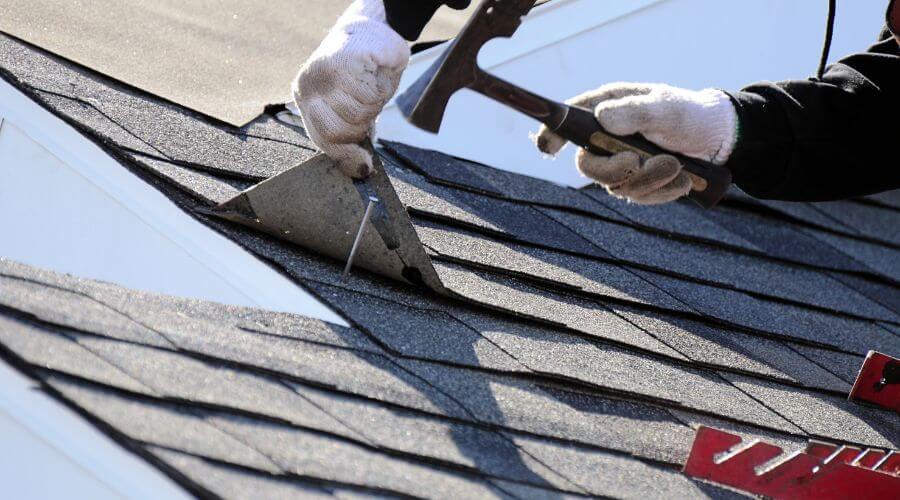 Expert Emergency Roof Repairs services in Madison, KS